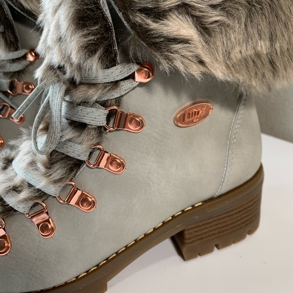 Lugz women's Adore Fur Classic Chukka Fashion Boot Size 7 - Picture 2 of 14